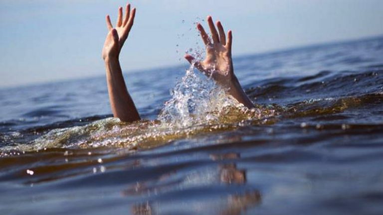 Boat capsizes in Brahmani; passengers safe