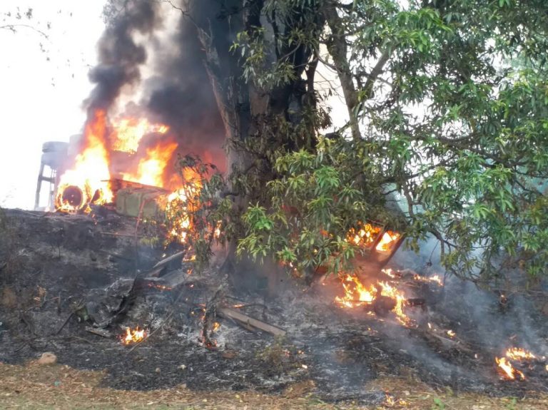 2 burnt alive as trailer catches fire after collision