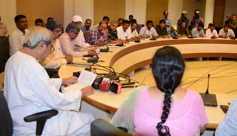 Govt to establish spl tribal development councils in 9 dists