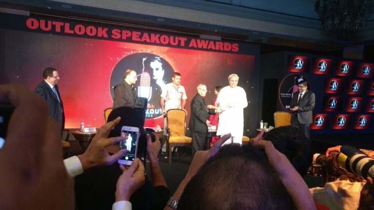 Naveen dedicates ‘Best Administrator’ award to 4.5 cr people of odisha