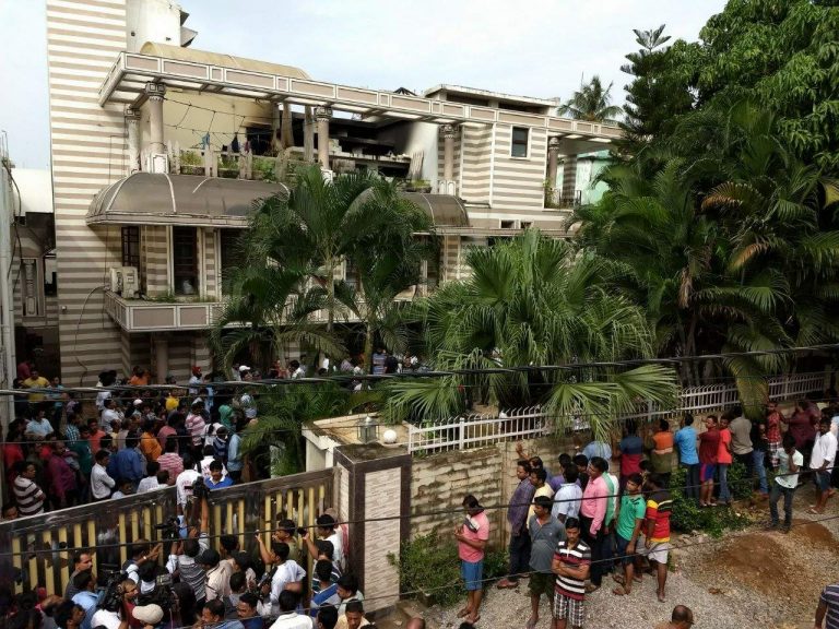 5 burnt alive as fire breaks out in Hotel Pal Heights owner’s house in city