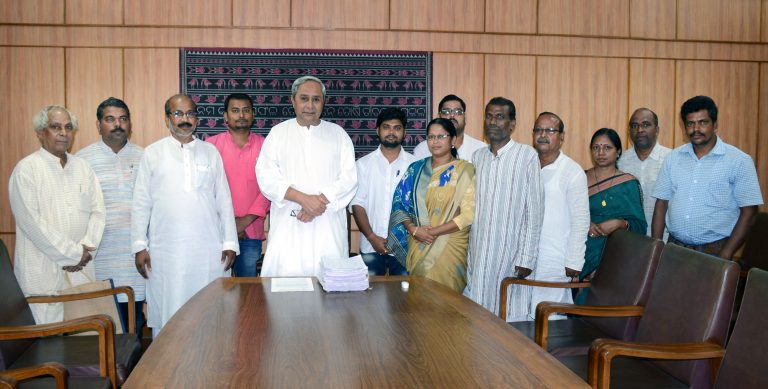 Odisha urges Centre for GST exemption on handloom, handicrafts