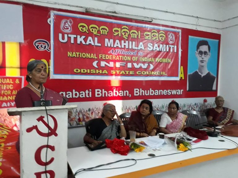 Aruna Roy demands immediate arrest of Koraput gang rape accused