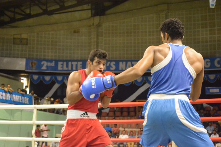 Manoj, Mandeep advance in national boxing