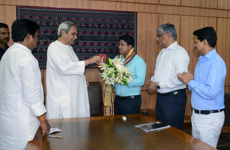 Govt institutes award after Malkangiri doc sets example with selfless service