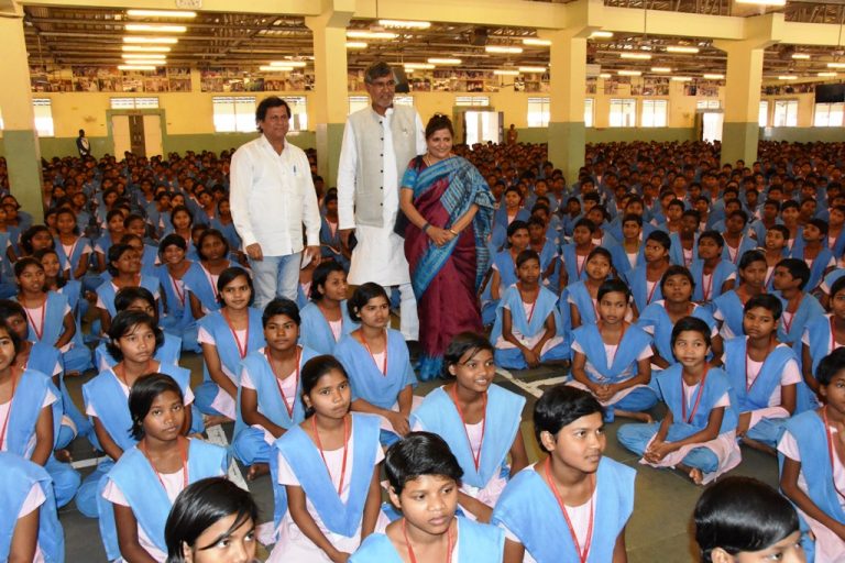 Nobel Laureate Shri Kailash Satyarthi visits KISS