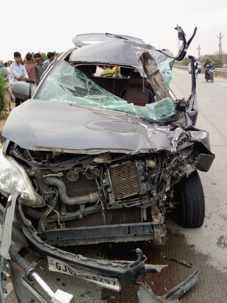 PM Modi's wife car crash