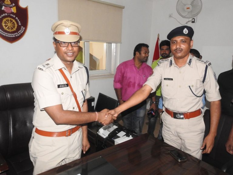 Anup Sahu takes charge as DCP Bhubaneswar