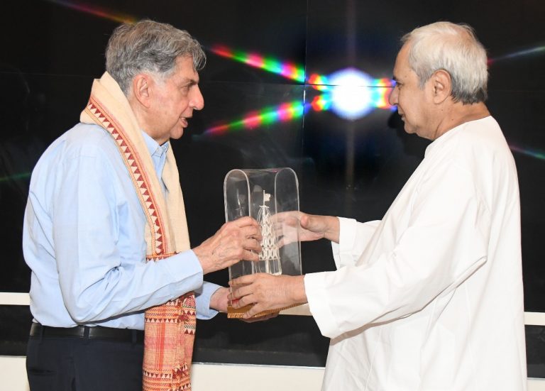 ratan tata and naveen patnaik in bhubaneswar to open cancer hospital