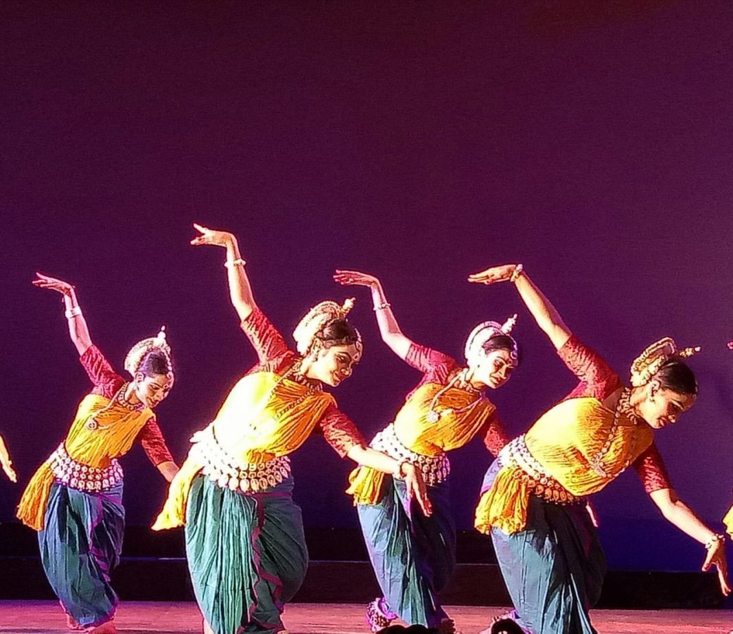 Nrutyambada’ of Odisha Dance Academy at Rabindra Mandap bhubaneswar