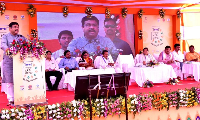 55% LPG Penetration In Odisha By May: Dharmendra Pradhan