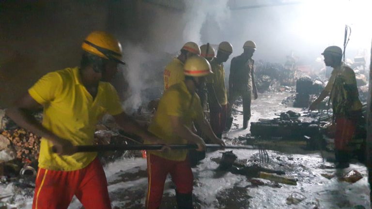 Massive Fire Breaks Out In Storehouse In Bhubaneswar