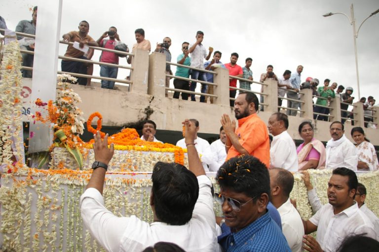 Vajpayee’s Ashes Immersed In Mahodadhi At Puri