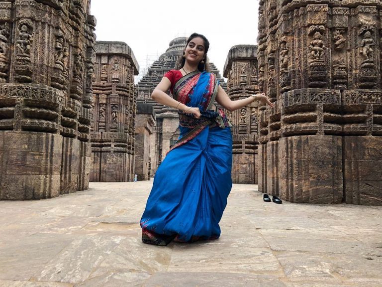 Popular TV Actress Deepika Strikes A Pose In Odisha Handloom At Sun Temple