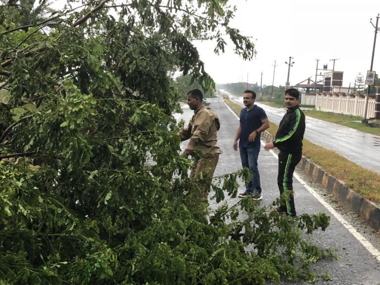 Cyclone Titli Makes Landfall Near Palasa, Zero Casualty In Odisha