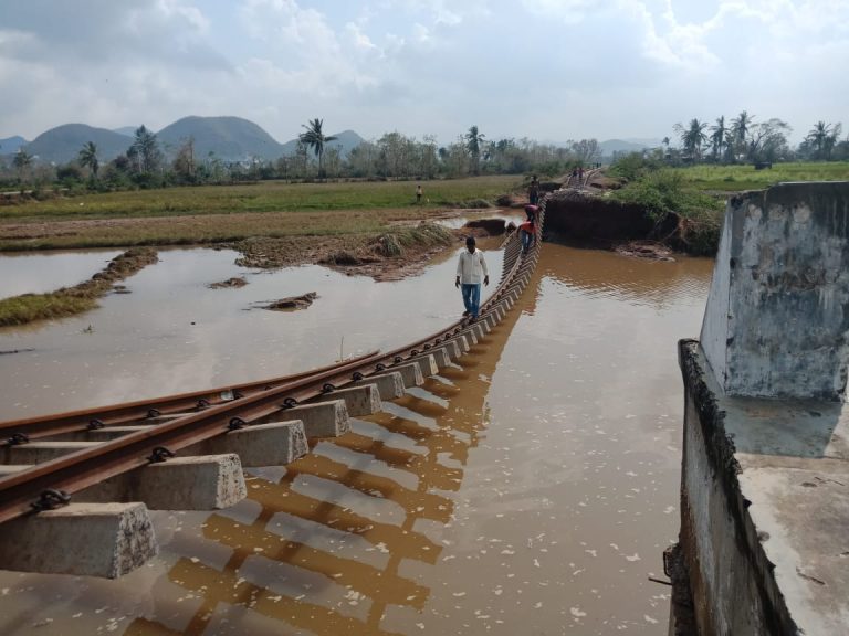 Work Underway To Fix Damaged Rail Tracks Between Parapatnam & Paralakhemundi