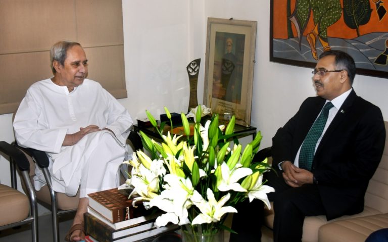 Pakistan High Commissioner Congratulates Odisha CM For Hosting Hockey WC