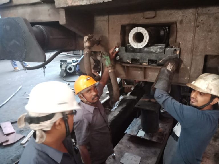 Jerk-Free Train Journey In Rajdhani!