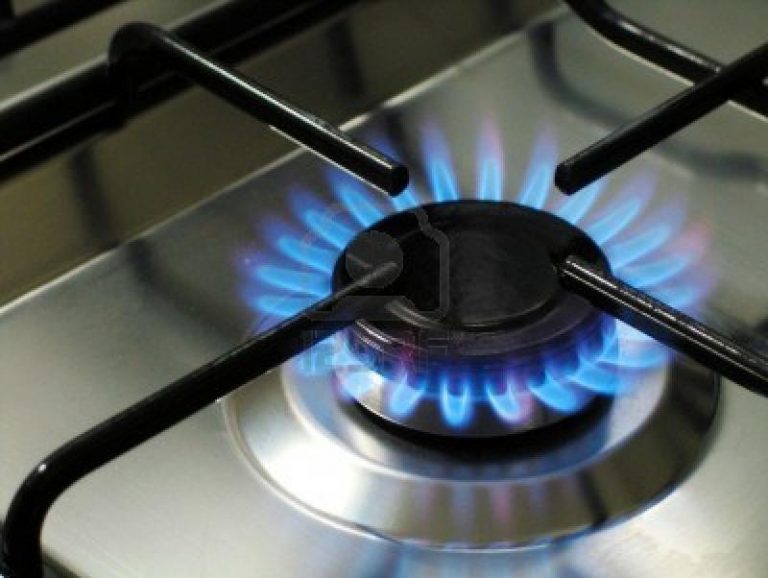 Subsidised LPG Price Cut By Rs 1.46; Non-Subsidised By Rs 30