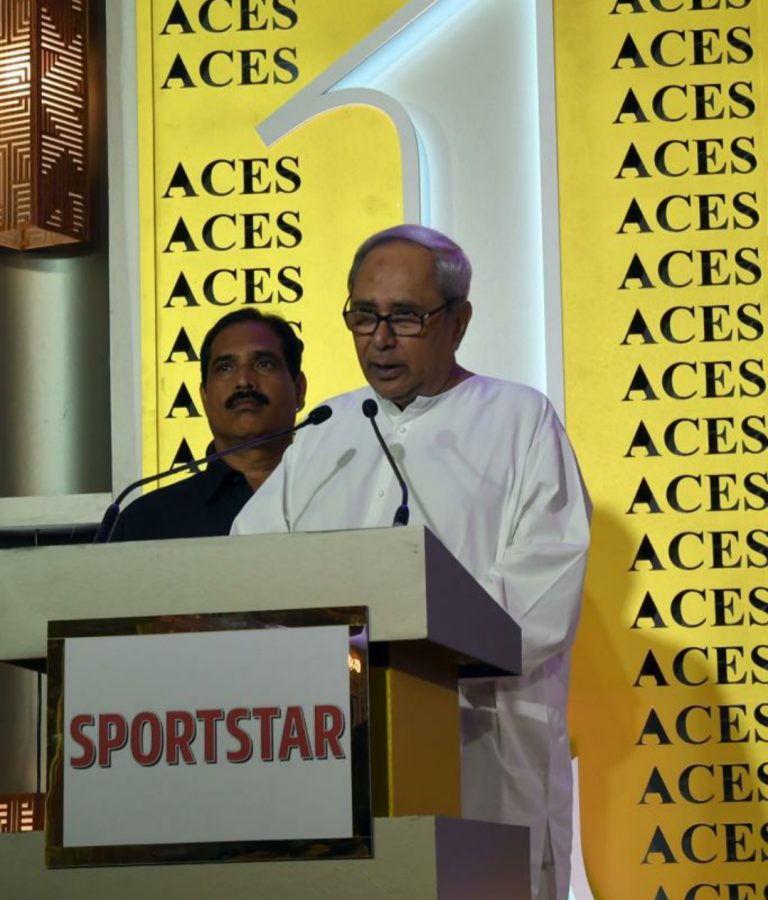 Naveen Sees Passion Link In Politics, Sports