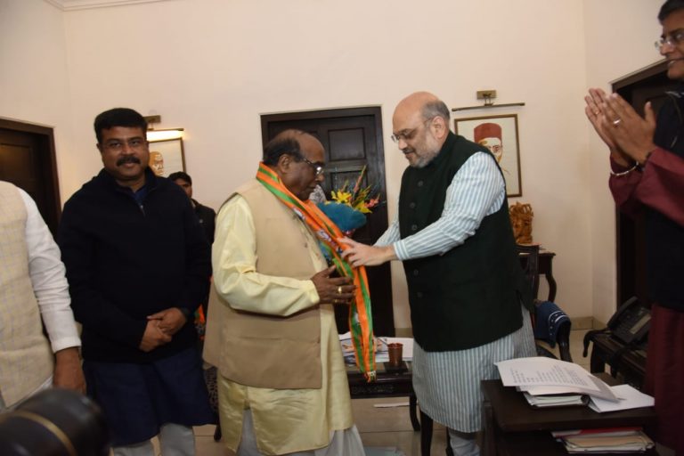 Dama Rout Joins BJP