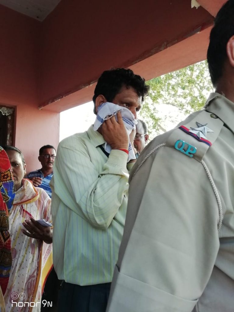 Watch: Polling Officer Arrested In Nimapara For ‘Influencing’ Voters