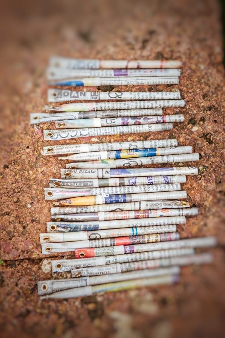 Ekamra Walks Distributes Eco-Friendly Pens To Colour Bhubaneswar Green Again