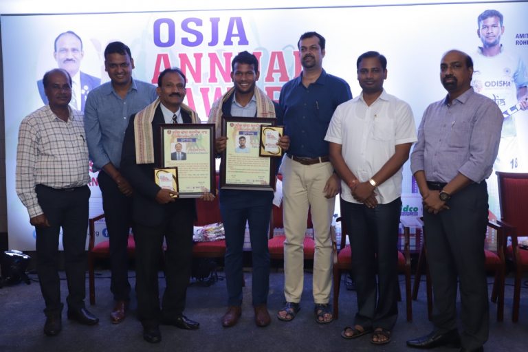 Dronacharya Awardee Braja Bhushan Mohanty Felicitated By OSJA