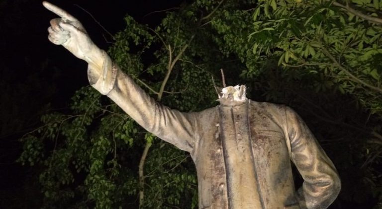 Biju Statue Vandalised, Rajnagar Tense