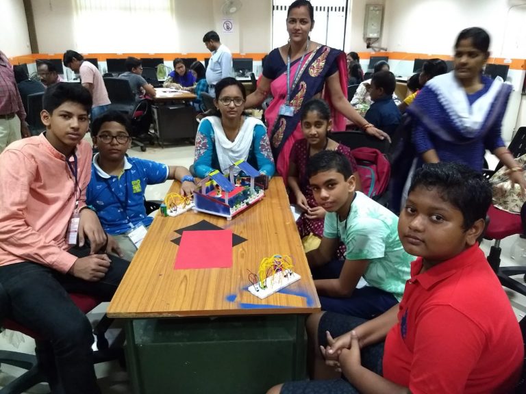 Young Minds Brush With Technology At Summer Camp