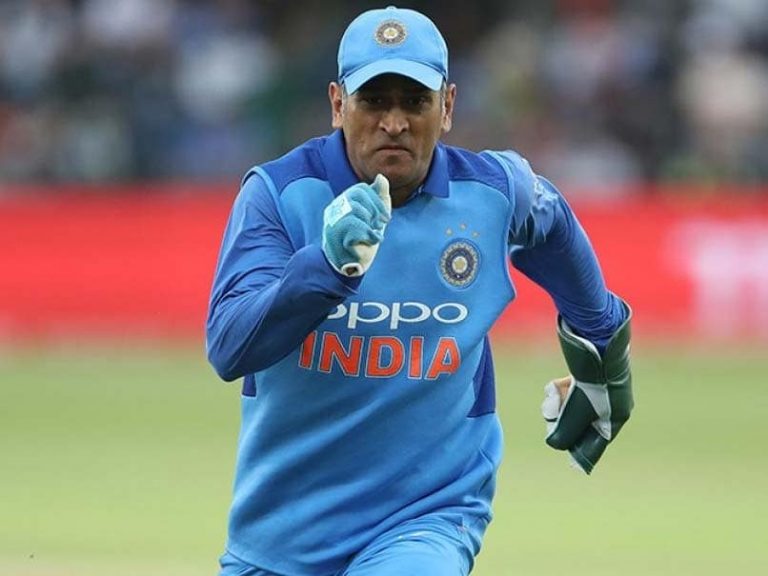 2-Time World Cup-Winning Captain Dhoni Retires From International Cricket