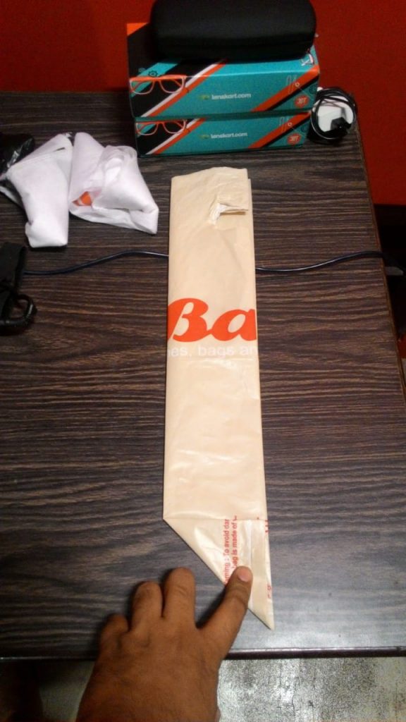 how to fold carry bags