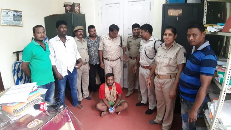 Brown Sugar Seized In Bhubaneswar, One Held