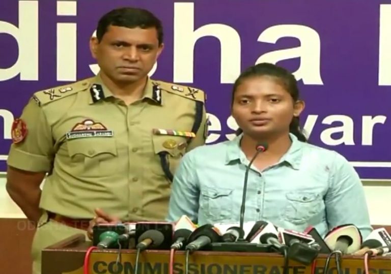 Bhubaneswar’s ‘Dabangg’ Girl Felicitated For Fighting Back Eve-Teasers