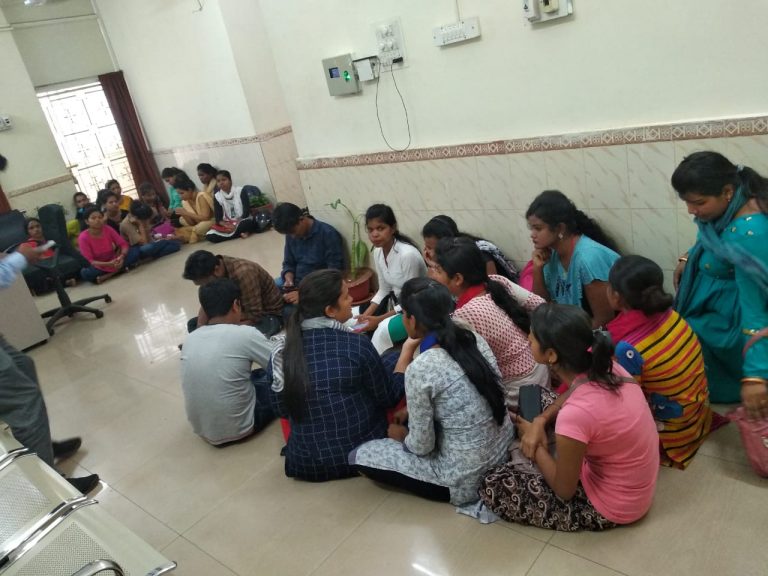 Private Nursing Students Launch Stir Seeking Utkal Univ Certificates