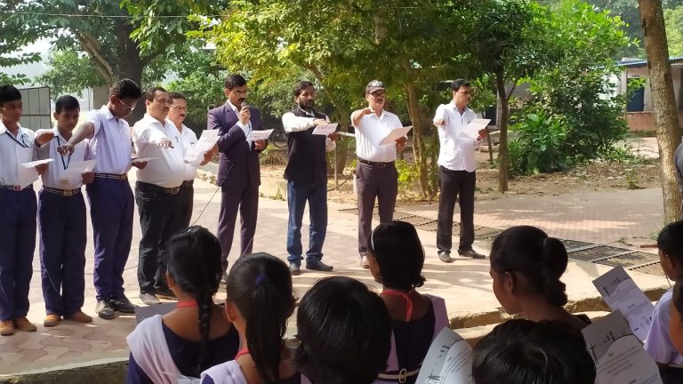 2 Lakh Bhubaneswar Students Pledge To Obey Traffic Rules