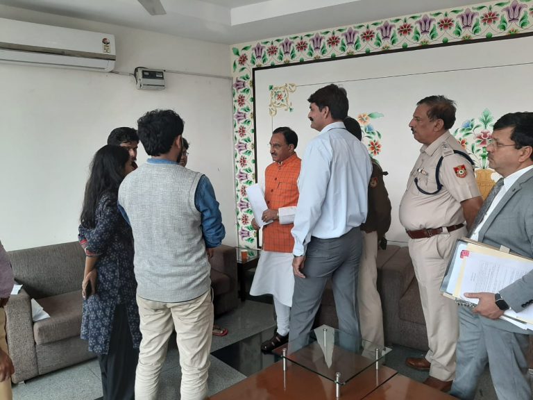 JNU Teachers’ Body Extends Support To Students Protest, Seek VC’s Scalp