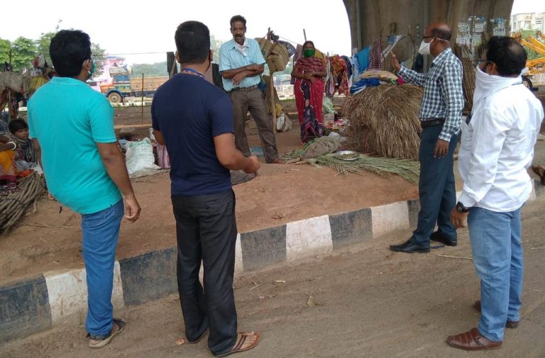 Odisha Fights Corona: Responsible Community Behaviour By Nomads On Bhubaneswar Pitch