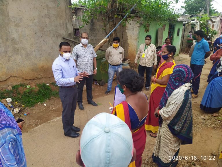 BMC Commissioner Visits Bhubaneswar’s Biggest Slum After Detection Of 2nd COVID-19 Case