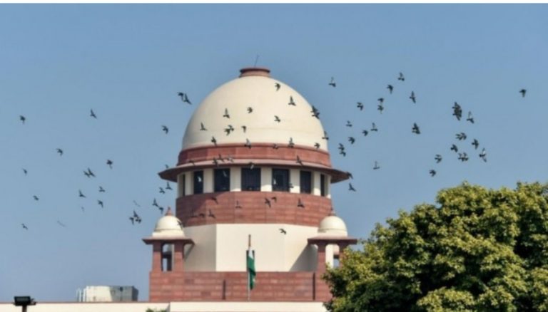 SC Gives States 15 Days To Transport Stranded Migrants Back Home