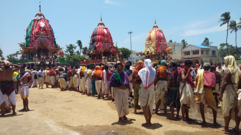 bahuda rath yatra puri jagannath