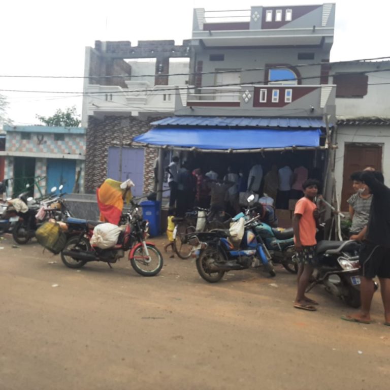 Shopkeepers To Be Fined Rs 5000, Closure Of Shops For 15 Days For COVID Norms Violation In Odisha’s Ganjam