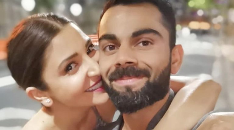 Virat Kohli dupatta dance