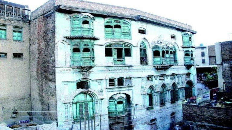 Rishi Kapoor’s Ancestral Haveli In Pakistan Under Demolition Threat!
