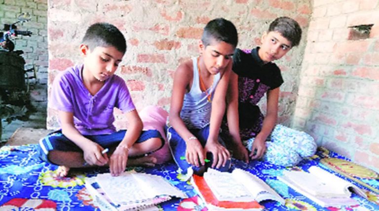 Bihar Farmers Pay Tuition Fee In Wheat To Ensure Kids’ Education During Lockdown