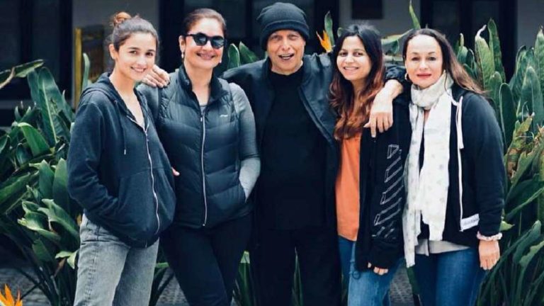 Mahesh Bhatt & Rhea’s ‘Explosive’ WhatsApp Chat: Pooja Bhatt, Soni Razdan Slam Reports
