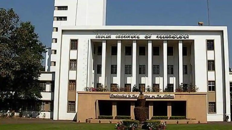 Micro-Needle, Thinner Than A Human Hair To Deliver Drug Painlessly Developed At IIT Kharagpur