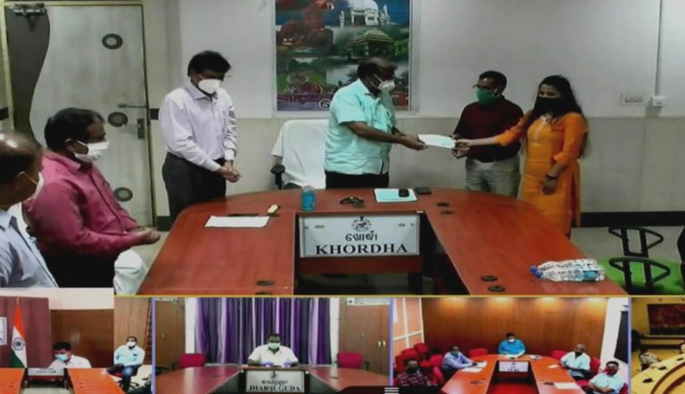 Odisha Government Bestows ‘Suraj Award’ Posthumously On Three Cadaveric Donors