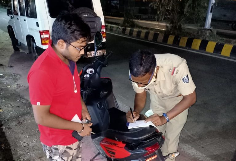 COVID-19 Norms Enforcement To Be Intensified In Markets, Hotspot Areas In Bhubaneswar-Cuttack