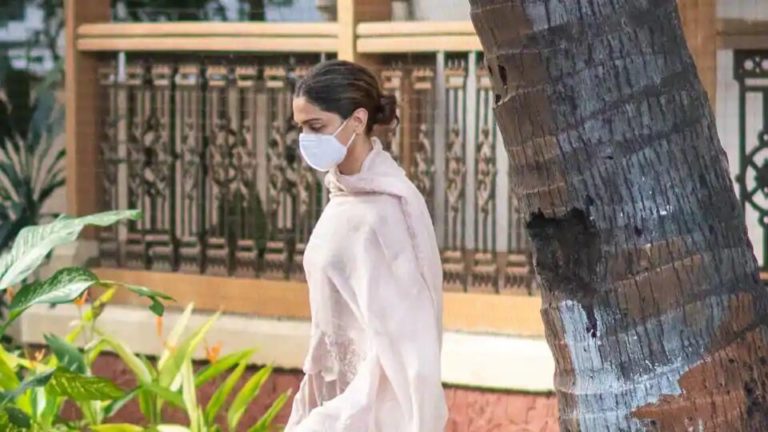 deepika padukone NCB office